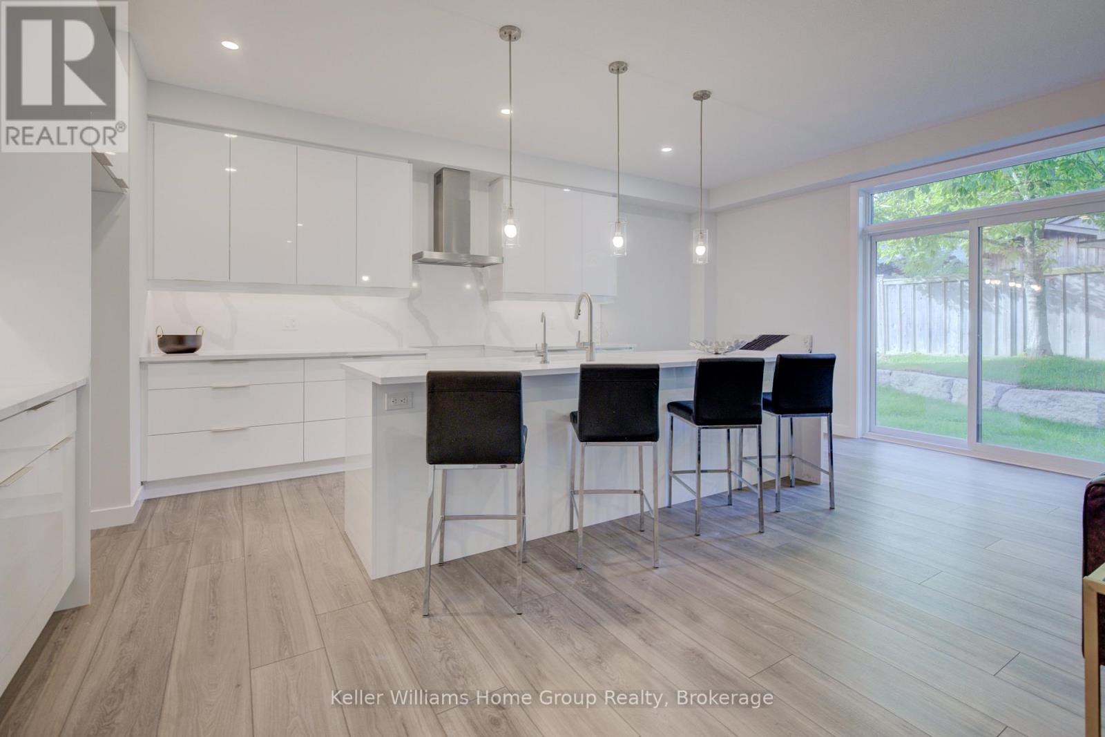 16 Nicholas Way, Guelph, Ontario  N1E 0T1 - Photo 8 - X12168078