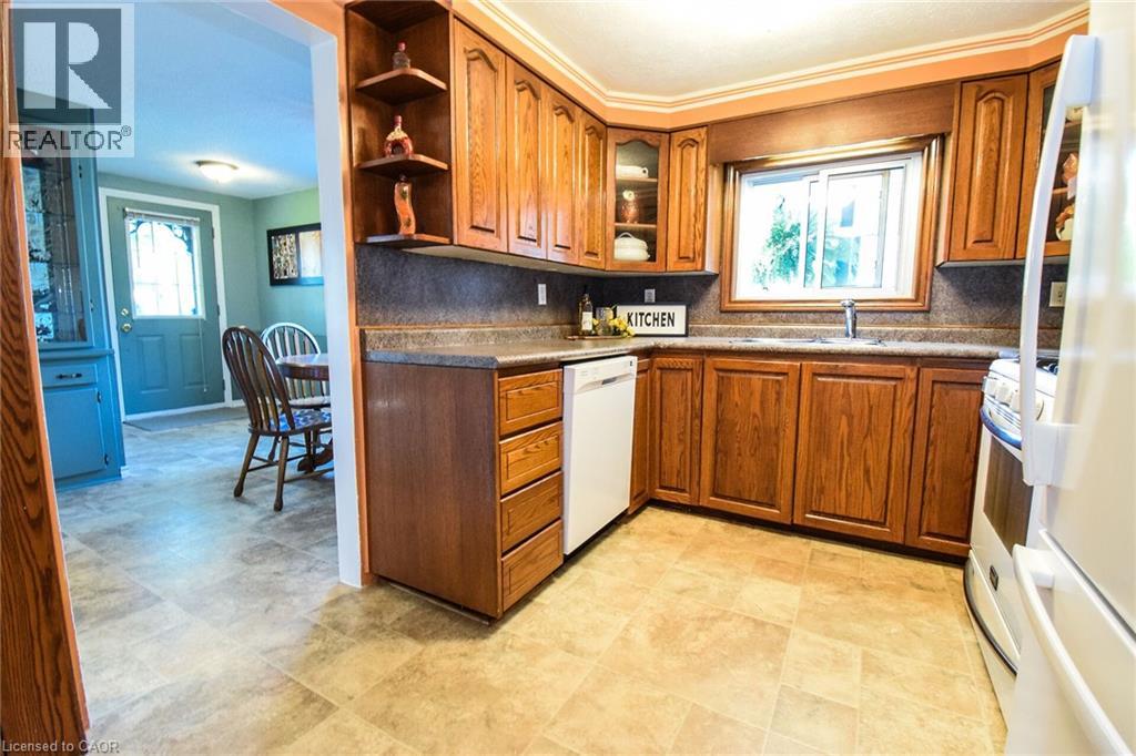 802 John Street, Dunnville, Ontario  N1A 2R6 - Photo 12 - 40771792
