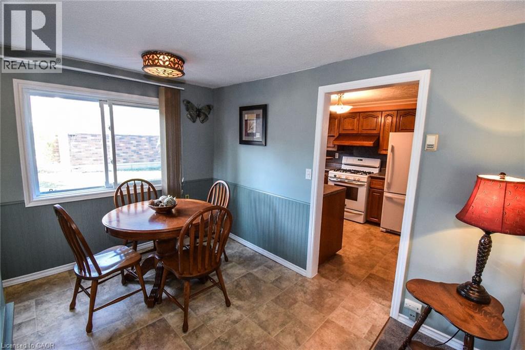 802 John Street, Dunnville, Ontario  N1A 2R6 - Photo 9 - 40771792