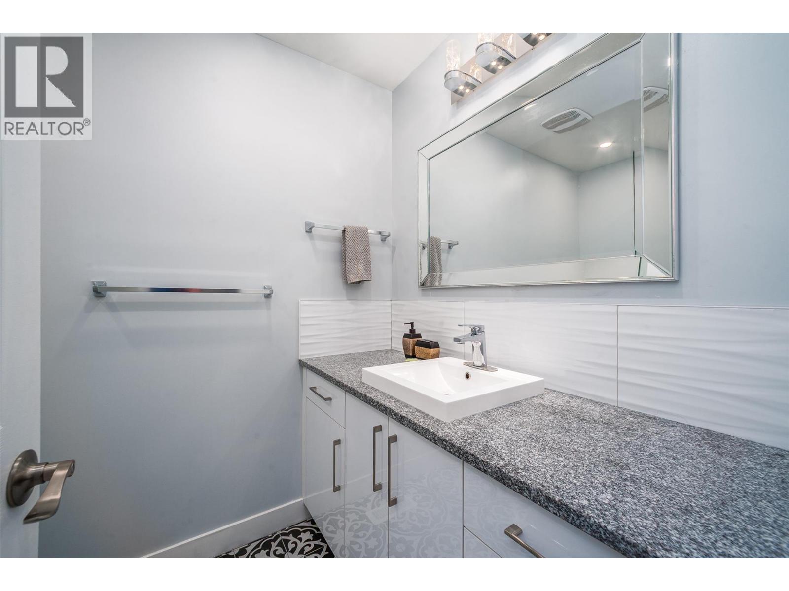 320 Prior Road N Kelowna Photo 18