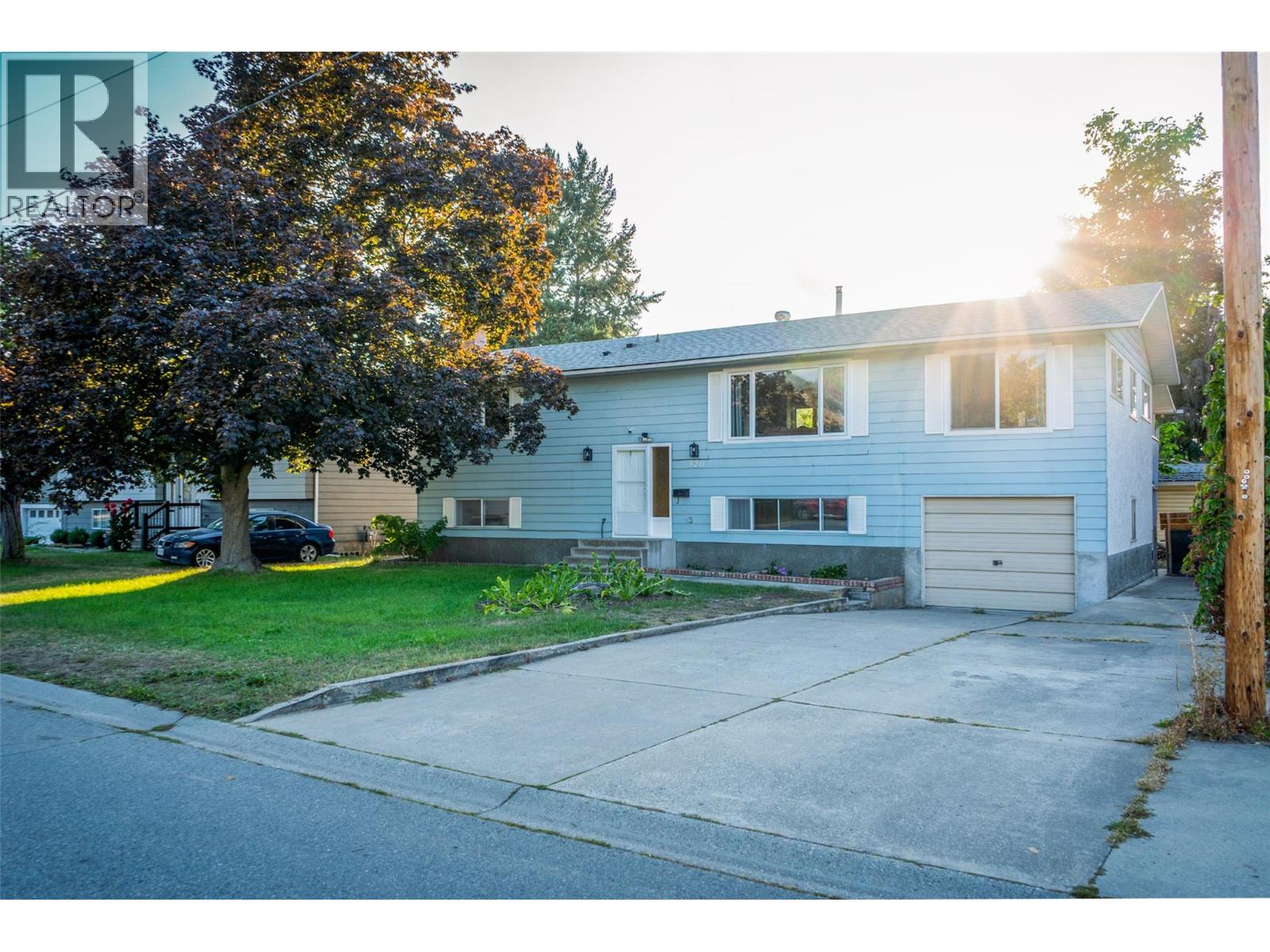 320 Prior Road N Kelowna Photo 40