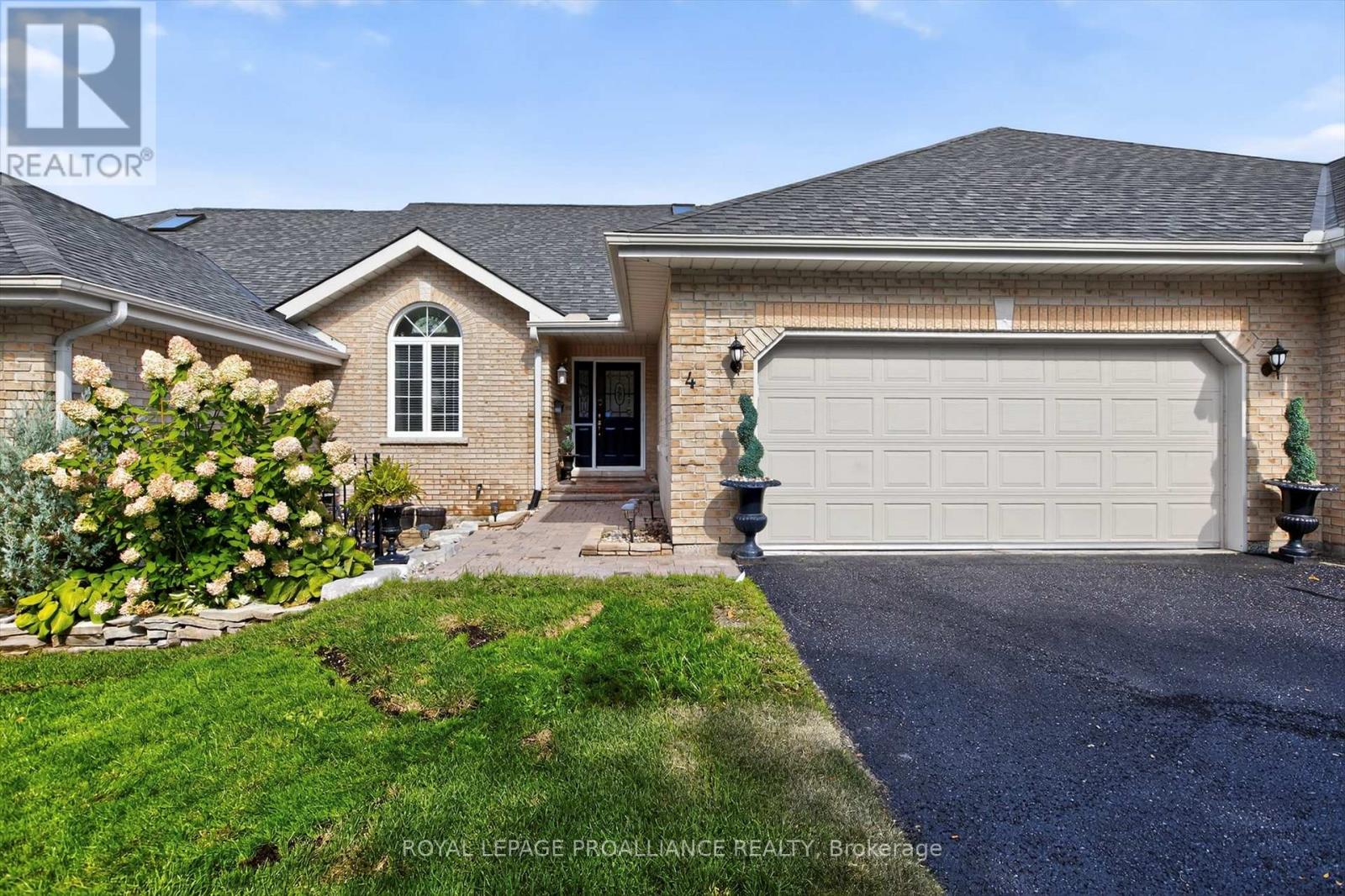 4 - 3053 FRANCES STEWART ROAD, Peterborough East, Ontario