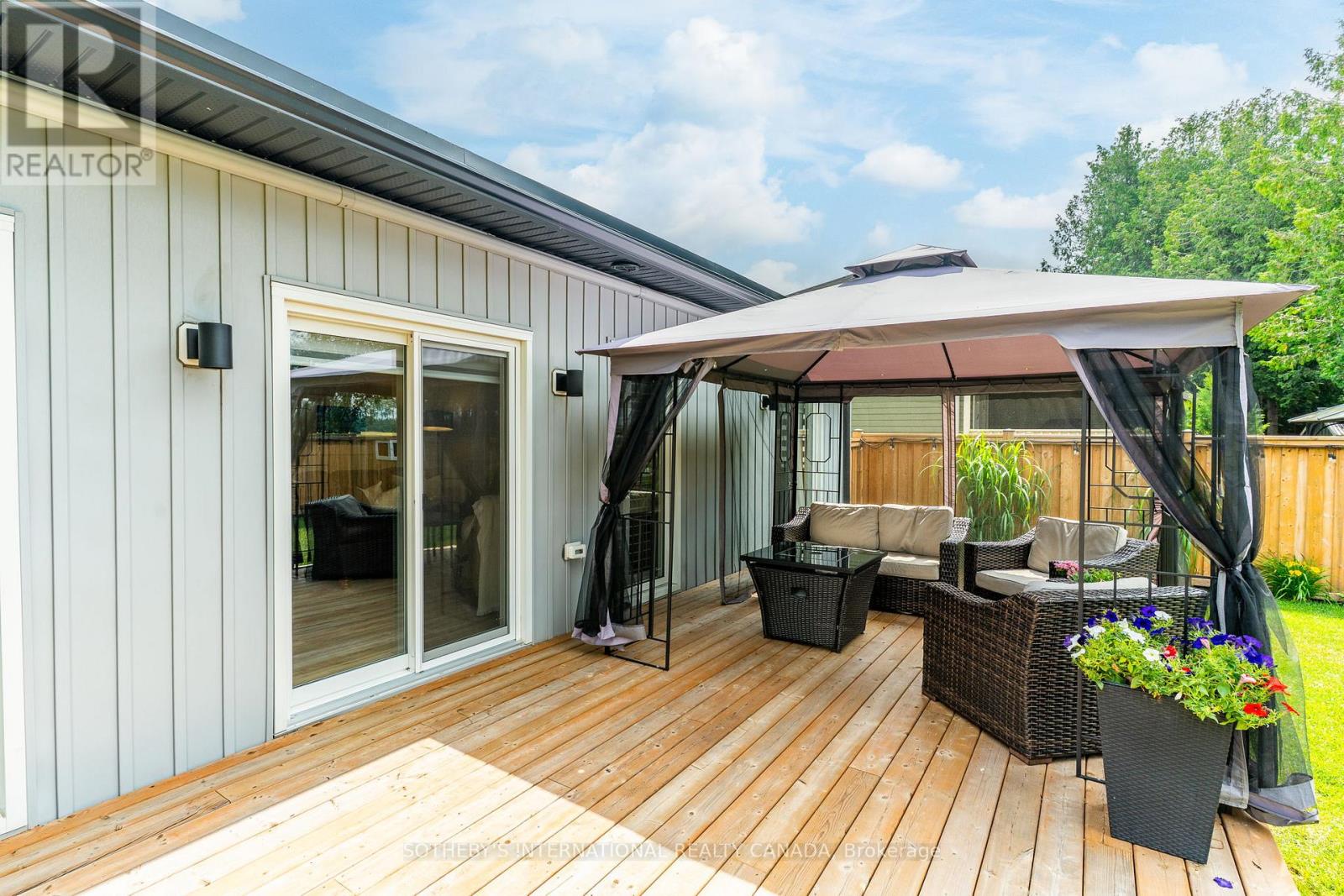474 Creekwood Drive, Saugeen Shores, Ontario  N0H 2L0 - Photo 36 - X12415440
