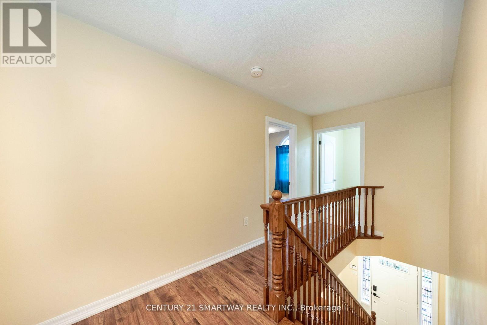 184 Montreal Circle, Hamilton, Ontario  L8E 0C6 - Photo 19 - X12415446