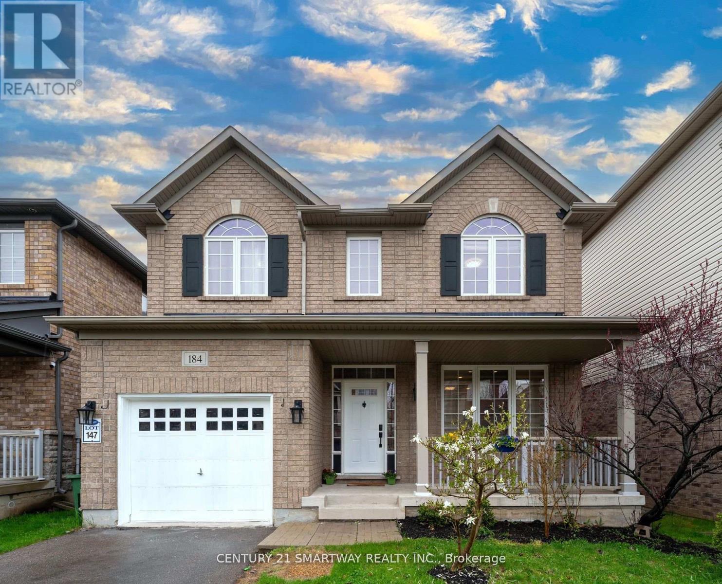 184 Montreal Circle, Hamilton, Ontario  L8E 0C6 - Photo 2 - X12415446