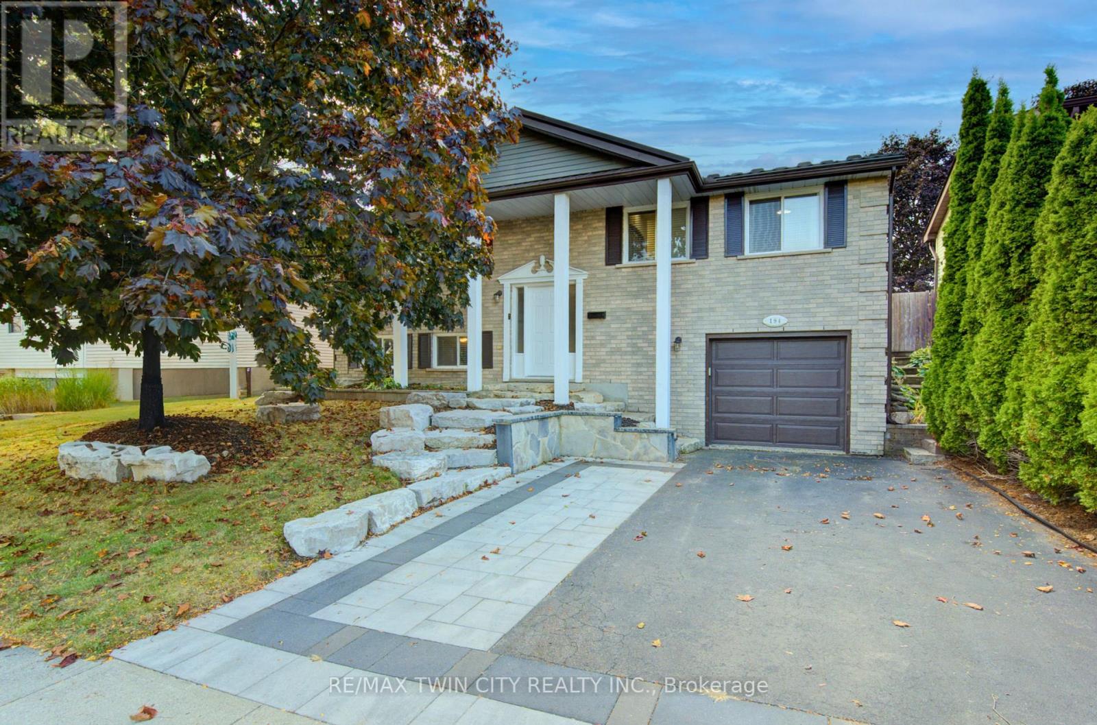 194 LIMPERT AVENUE, Cambridge, Ontario
