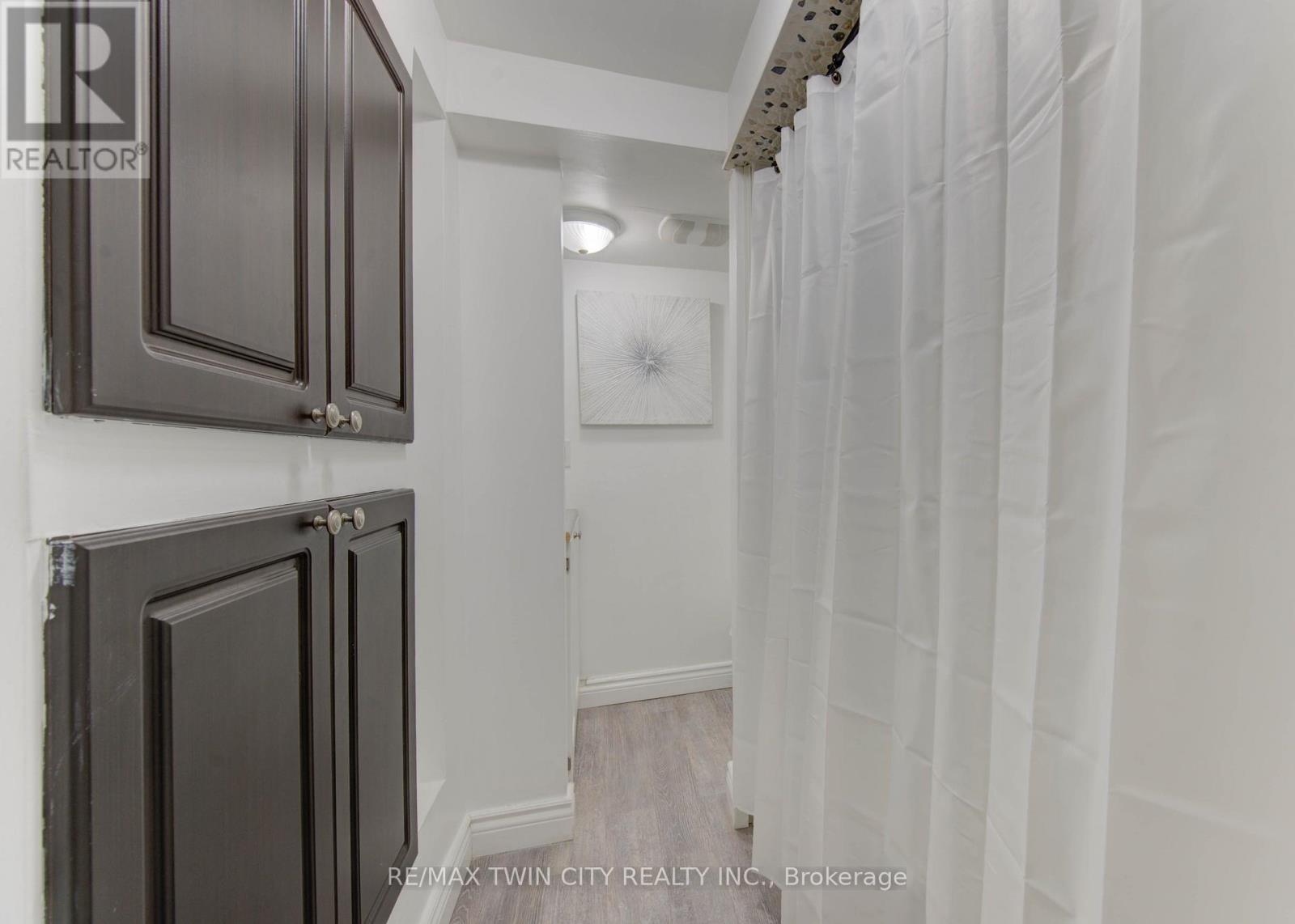 194 Limpert Avenue, Cambridge, Ontario  N3C 3P2 - Photo 22 - X12415447