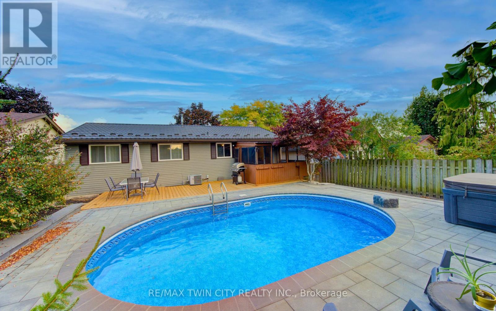 194 Limpert Avenue, Cambridge, Ontario  N3C 3P2 - Photo 29 - X12415447