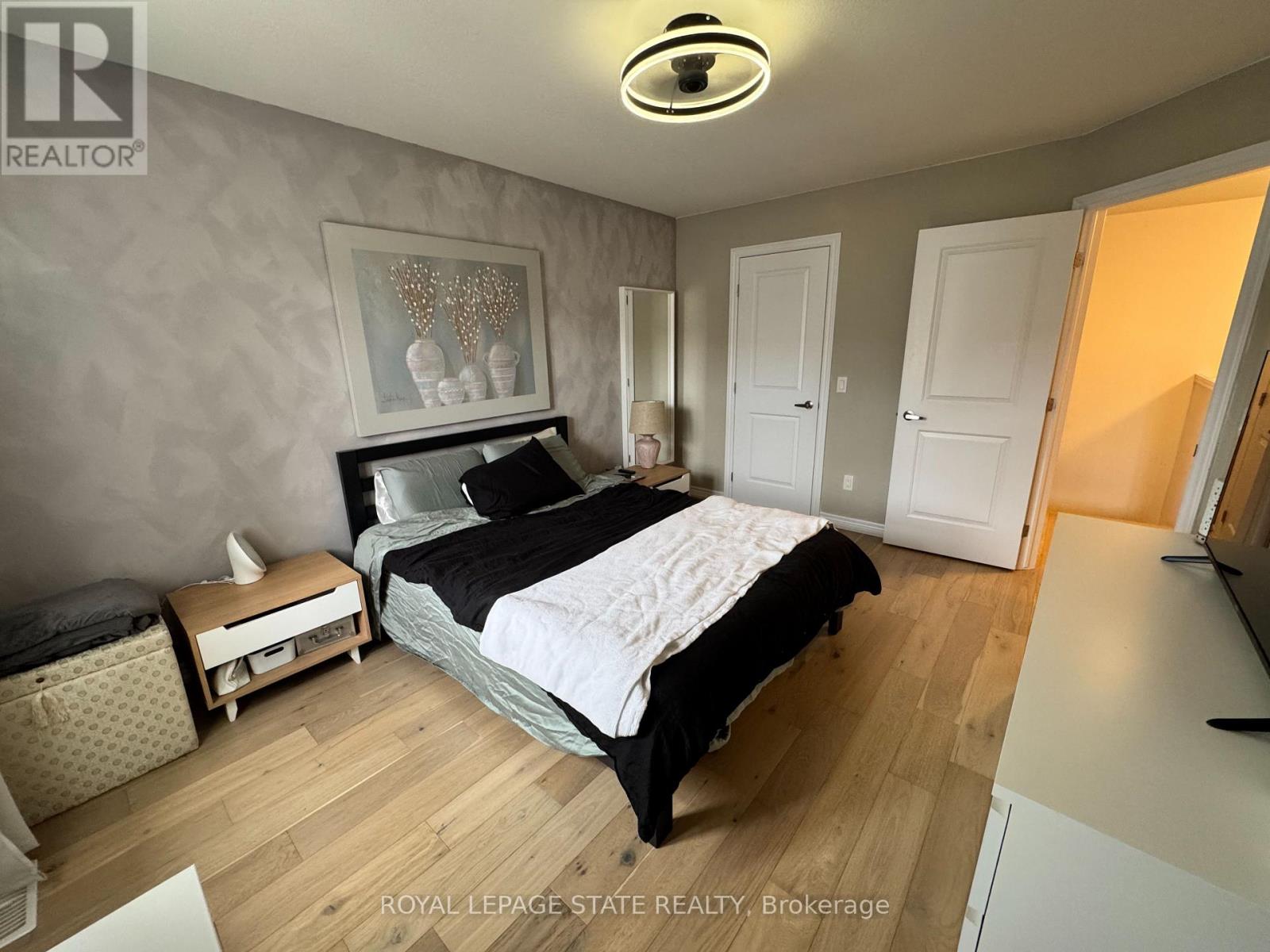 142 - 77 Diana Avenue, Brant, Ontario  N3T 0R6 - Photo 14 - X12415452