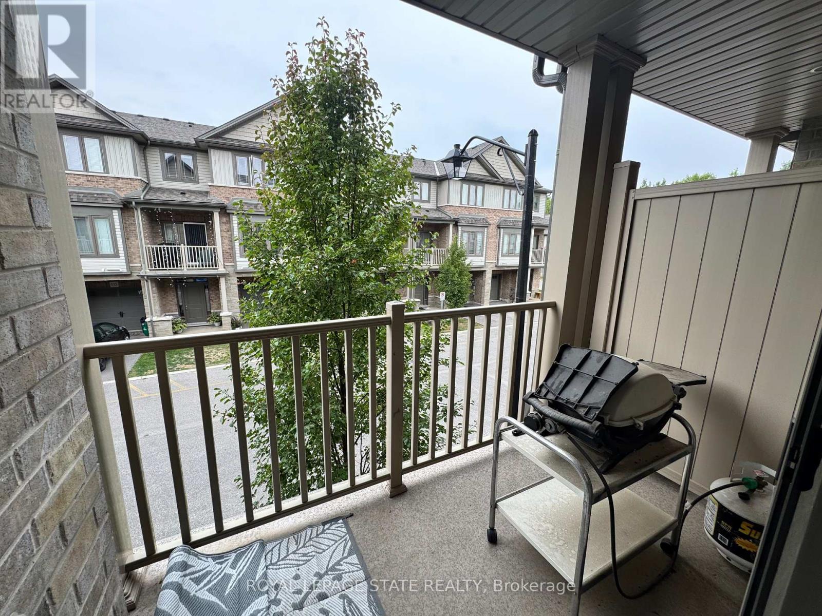 142 - 77 Diana Avenue, Brant, Ontario  N3T 0R6 - Photo 7 - X12415452