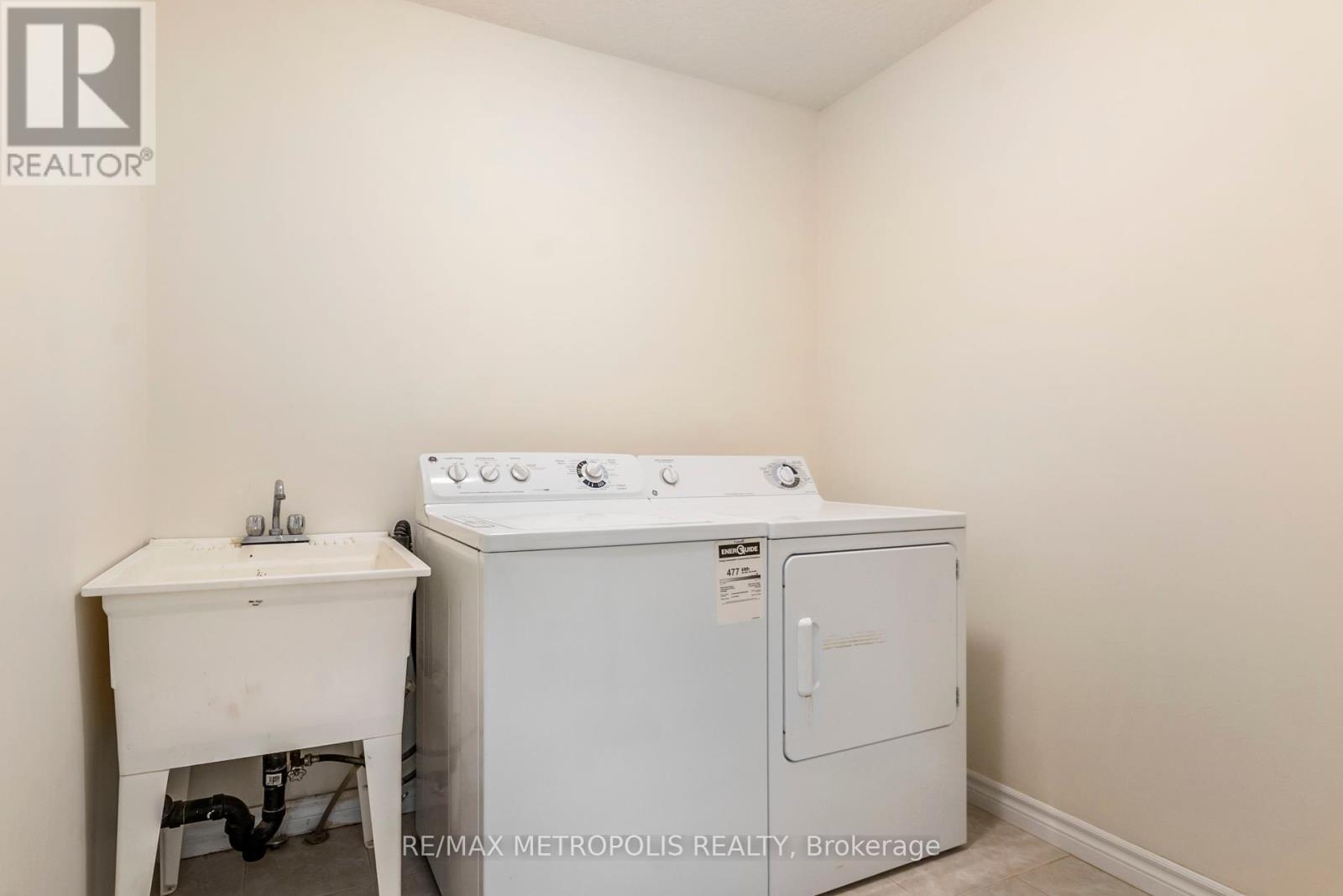 C15 - 619 Wild Ginger Avenue, Waterloo, Ontario  N2V 2X1 - Photo 16 - X12415455