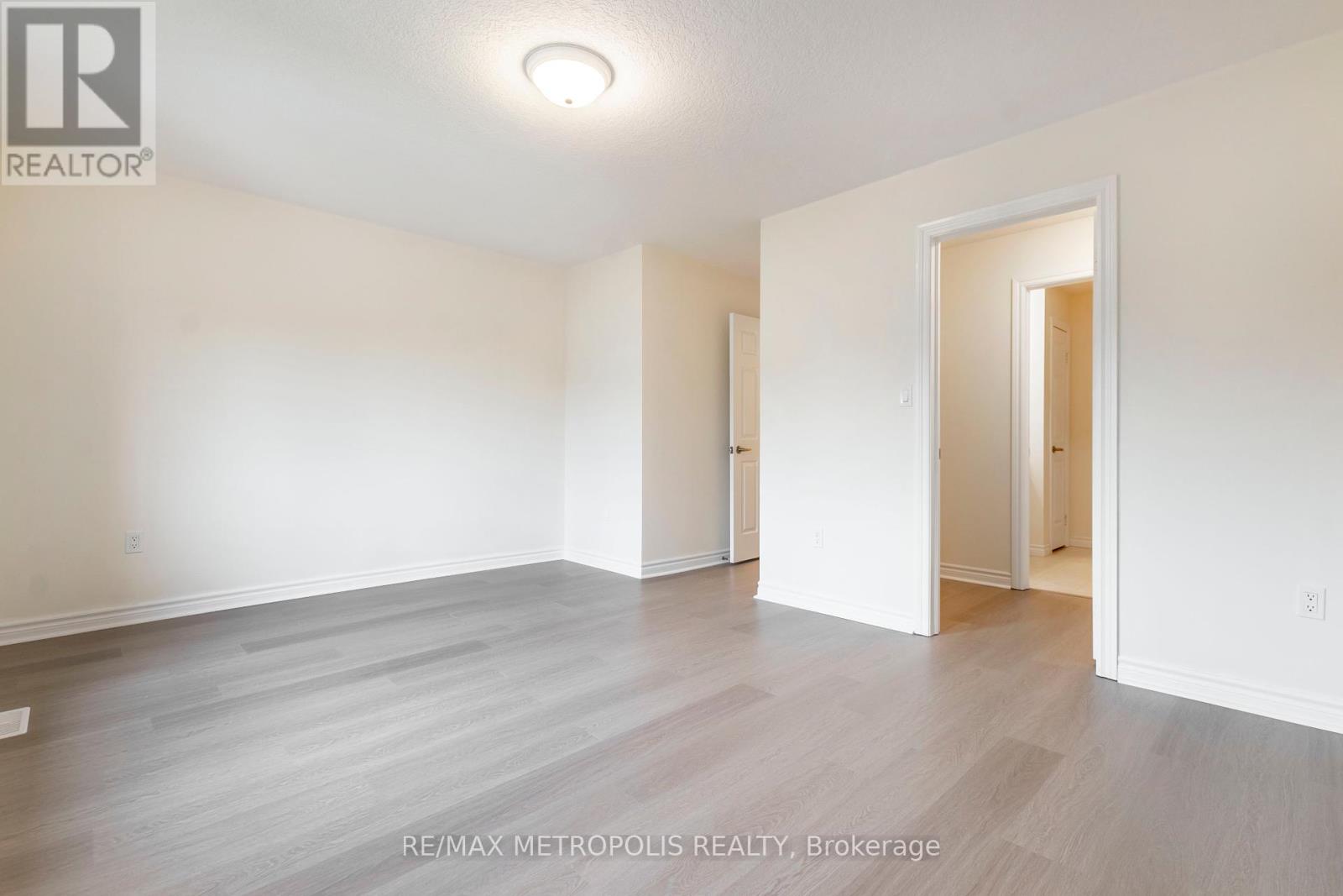 C15 - 619 Wild Ginger Avenue, Waterloo, Ontario  N2V 2X1 - Photo 21 - X12415455