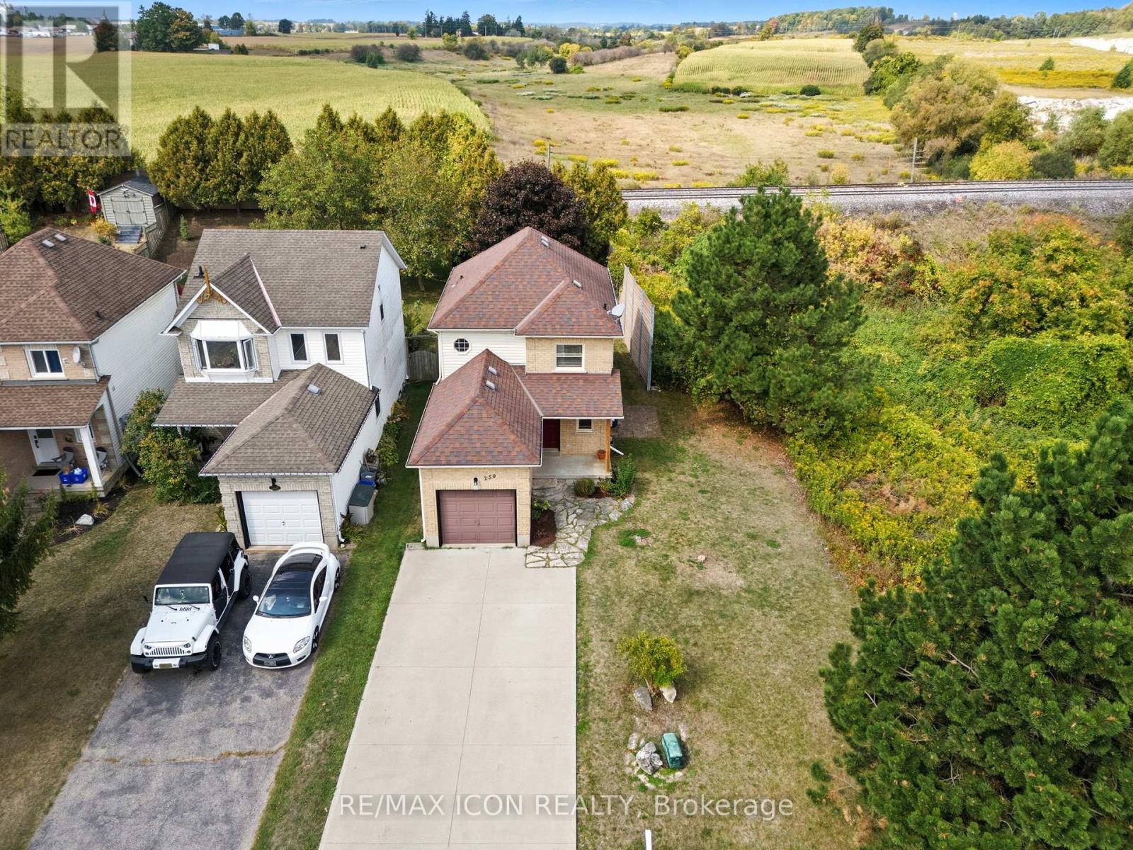 250 INGLIS STREET, North Dumfries, Ontario