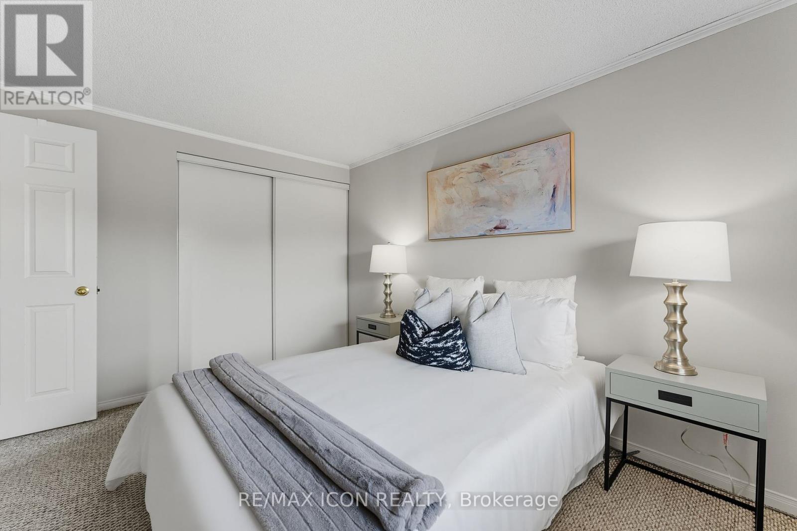 250 Inglis Street, North Dumfries, Ontario  N0B 1E0 - Photo 18 - X12415466