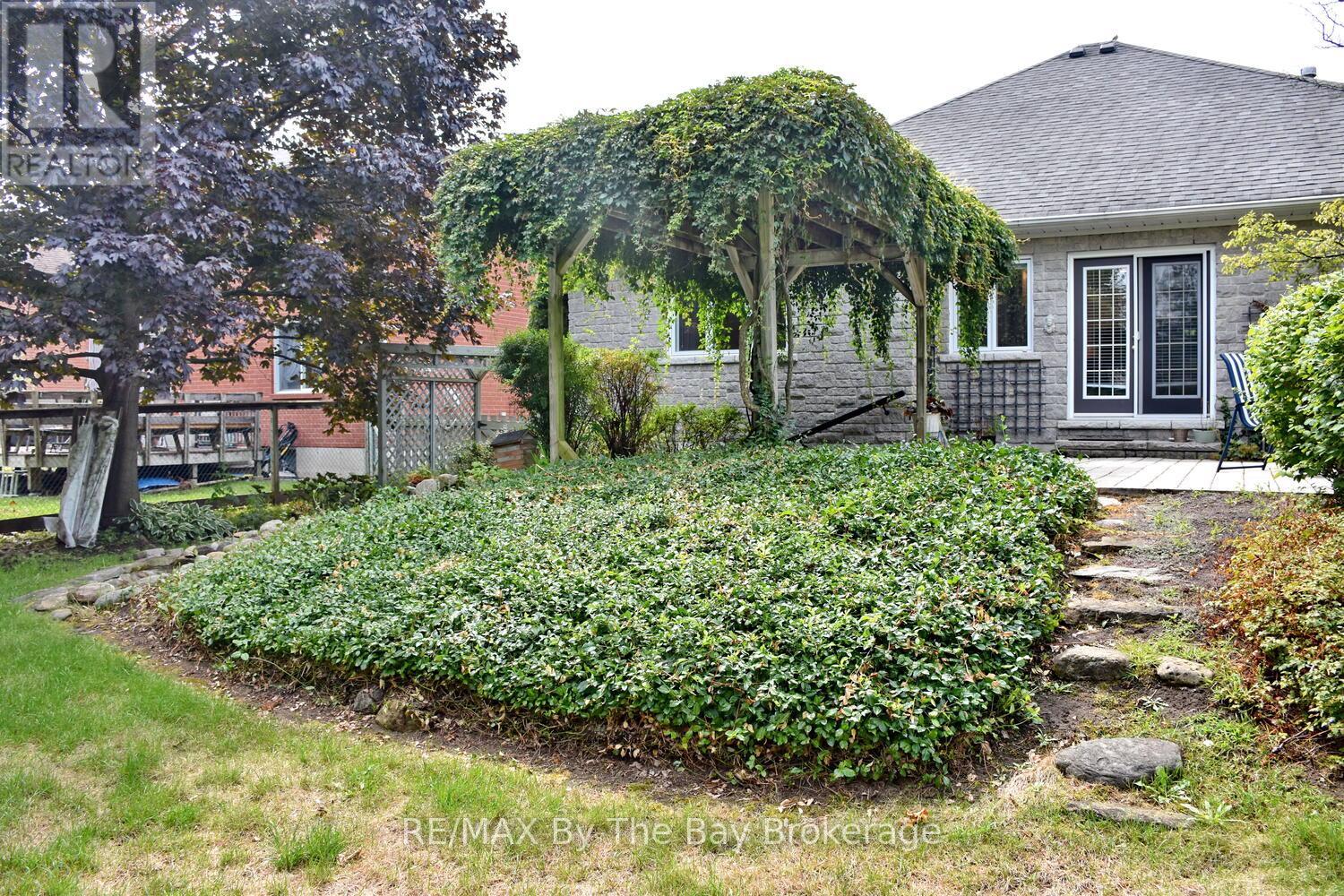 475 Minnesota Street, Collingwood, Ontario  L9Y 3S6 - Photo 6 - S12415676