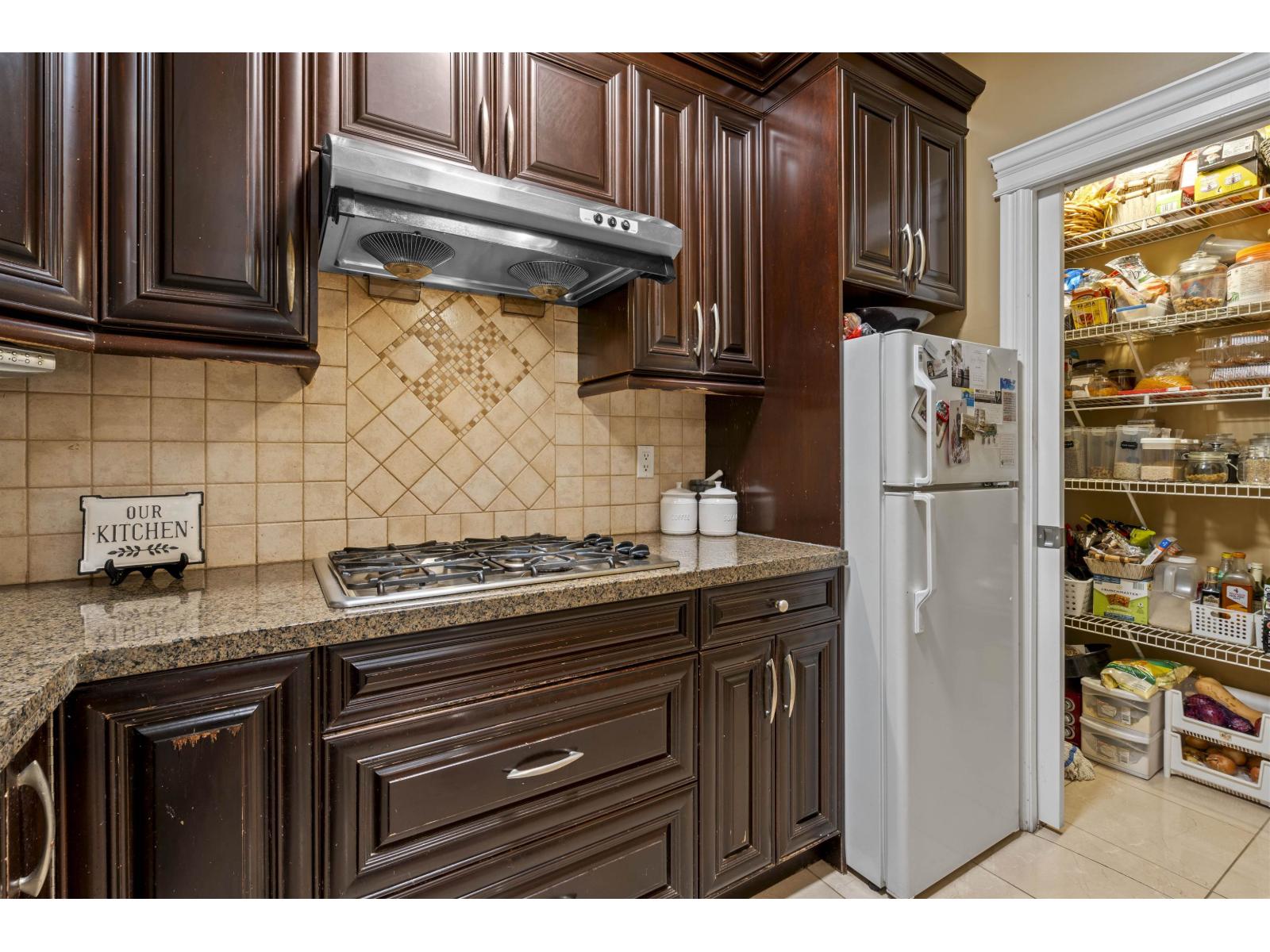 9471 163 Street, Surrey, British Columbia  V4N 3C5 - Photo 10 - R3050053