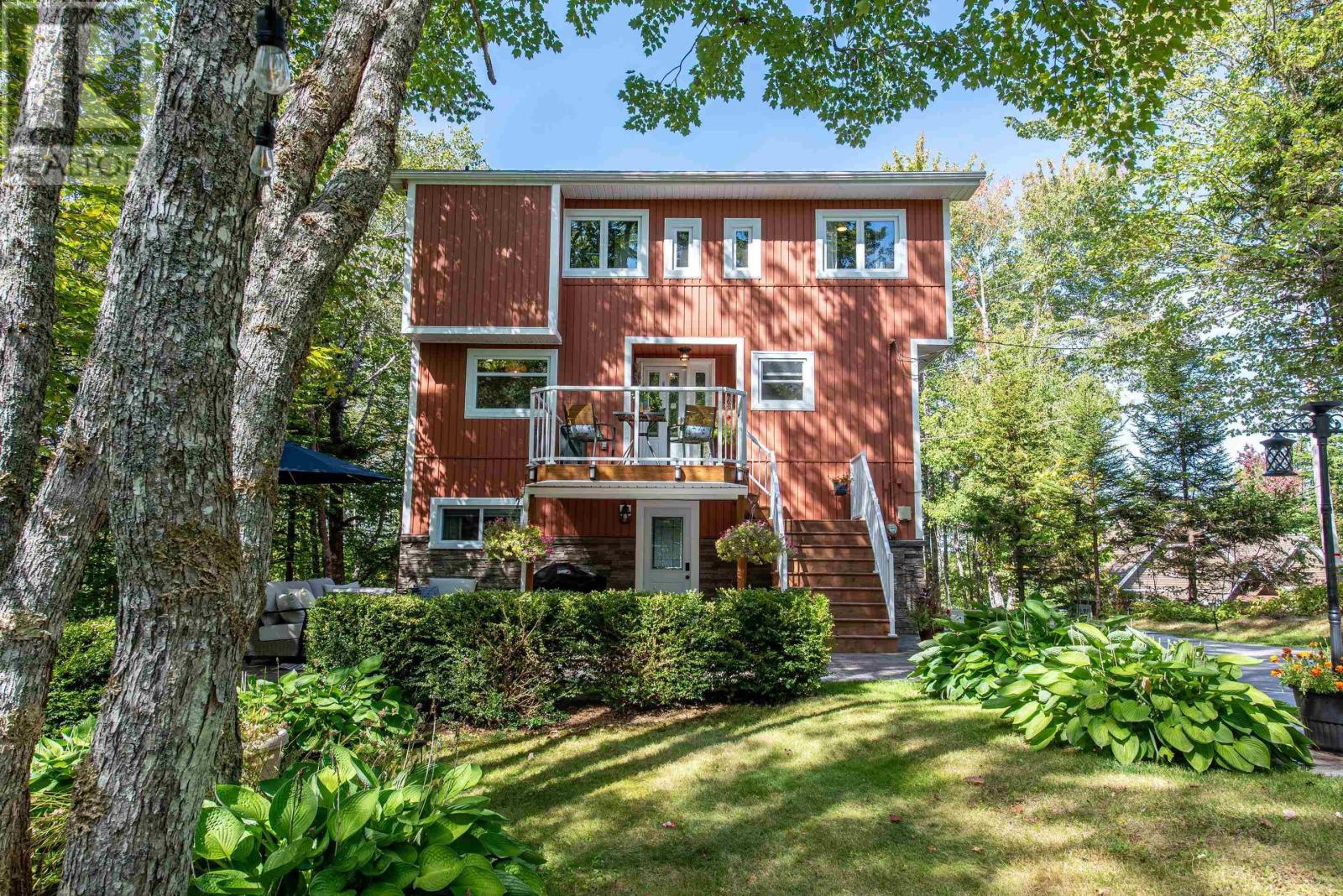 19 Sawdust Road, Mount Uniacke, Nova Scotia  B0N 1Z0 - Photo 2 - 202523849