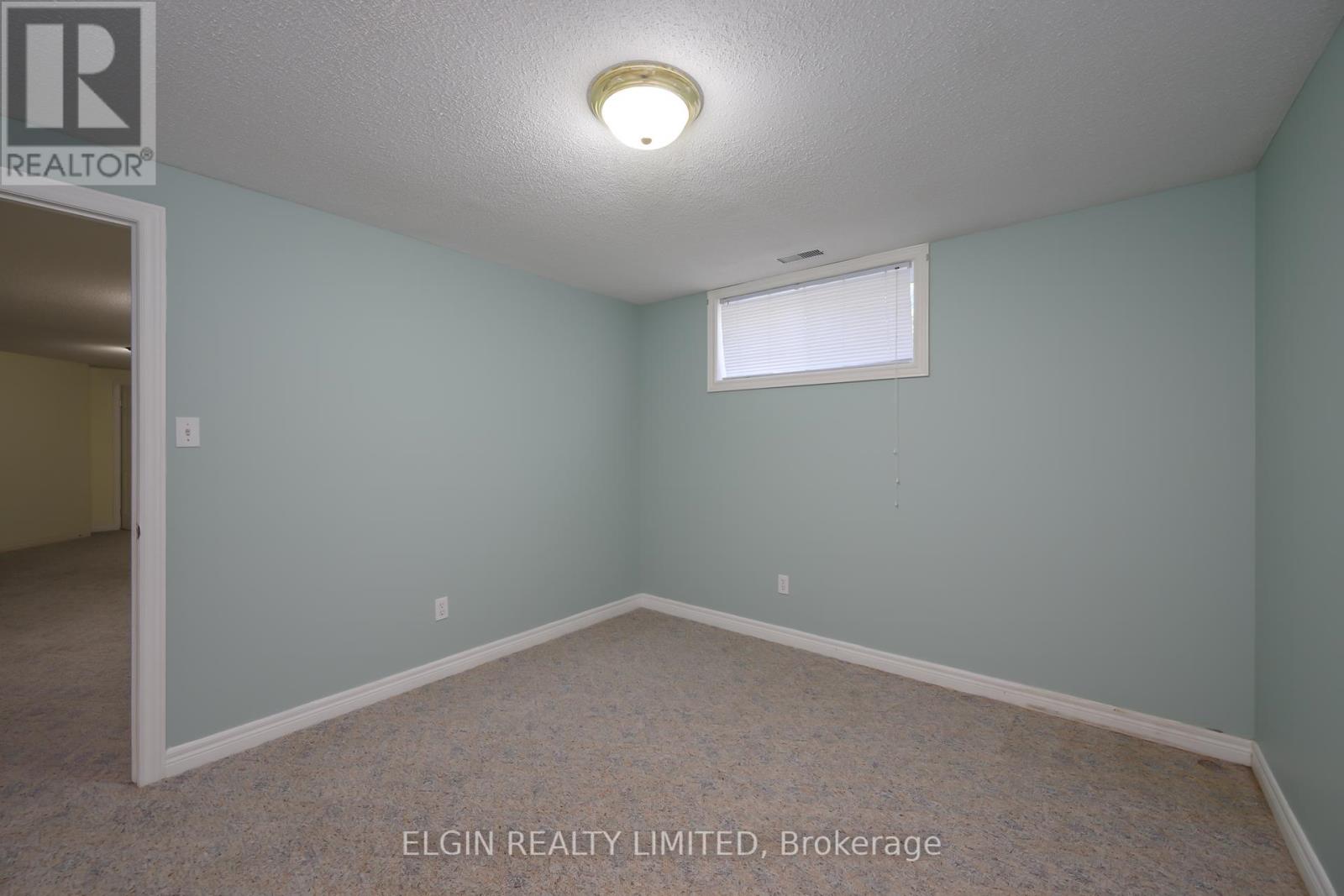 1 Magnolia Court, St. Thomas, Ontario  N5P 4N3 - Photo 32 - X12415682