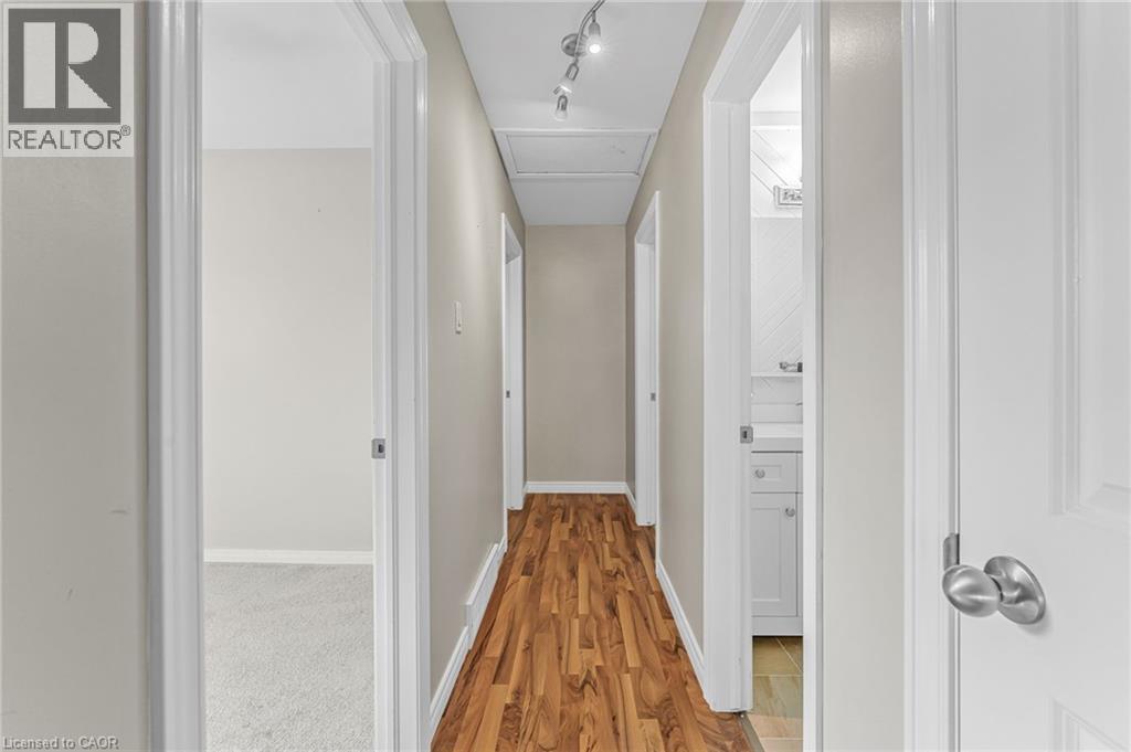 Photo 13 of 40 for 27 Locke Avenue