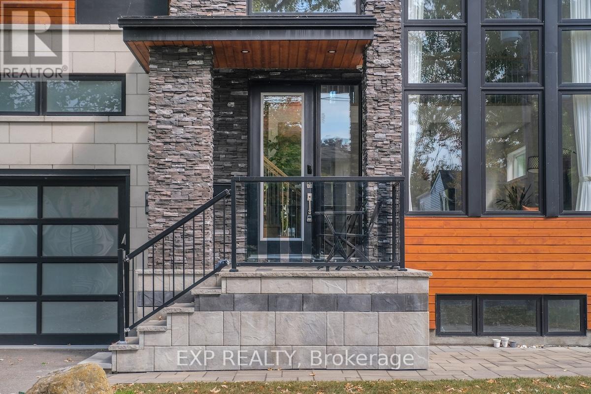231 Daniel Avenue, Ottawa, Ontario  K1Y 0C7 - Photo 3 - X12415707