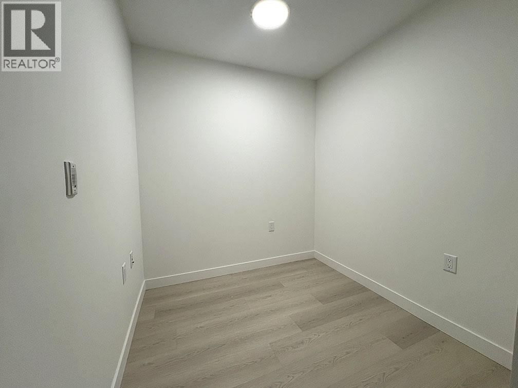 417 2002 ST GEORGE STREET, Port Moody, British Columbia