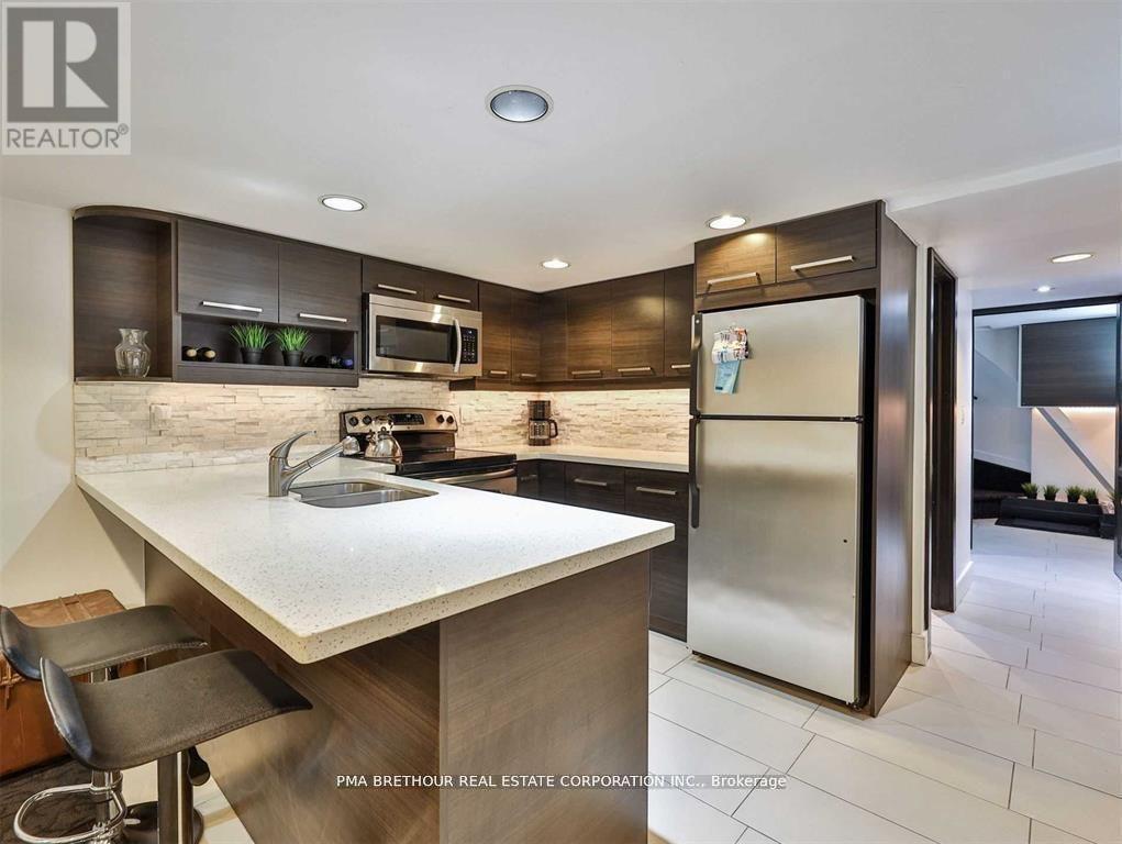 4 Belle Ayre Boulevard, Toronto, Ontario  M4S 2P7 - Photo 25 - C12415549