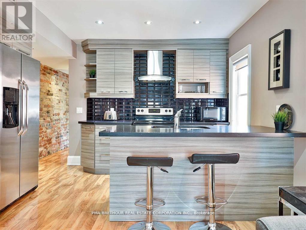 4 Belle Ayre Boulevard, Toronto, Ontario  M4S 2P7 - Photo 5 - C12415549