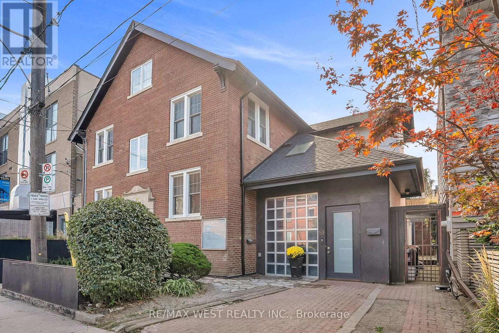 53 ARGYLE STREET, Toronto, Ontario