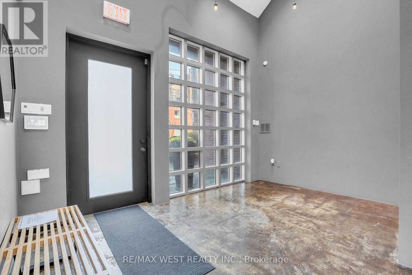 53 Argyle Street, Toronto, Ontario  M6J 1N8 - Photo 7 - C12415559