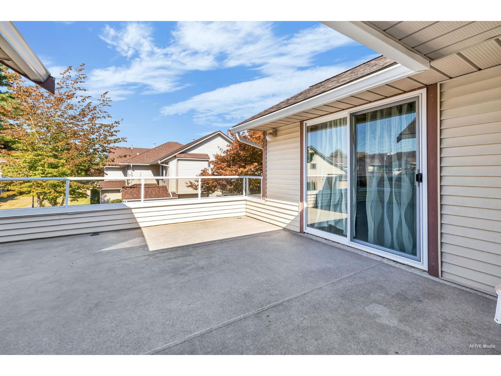 201 13725 72a Avenue, Surrey, British Columbia  V3W 0S4 - Photo 23 - R3049156