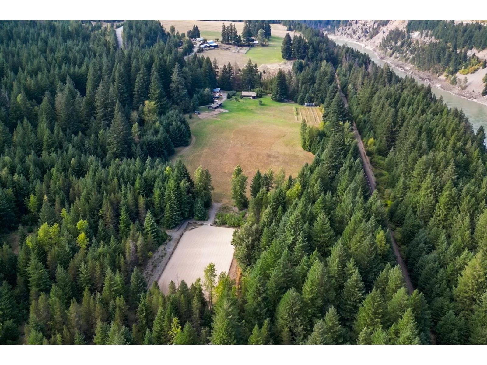 50900 Chaumox Road, Fraser Canyon, Boston Bar / Lytton, British Columbia  V0X 1C1 - Photo 10 - R3048105