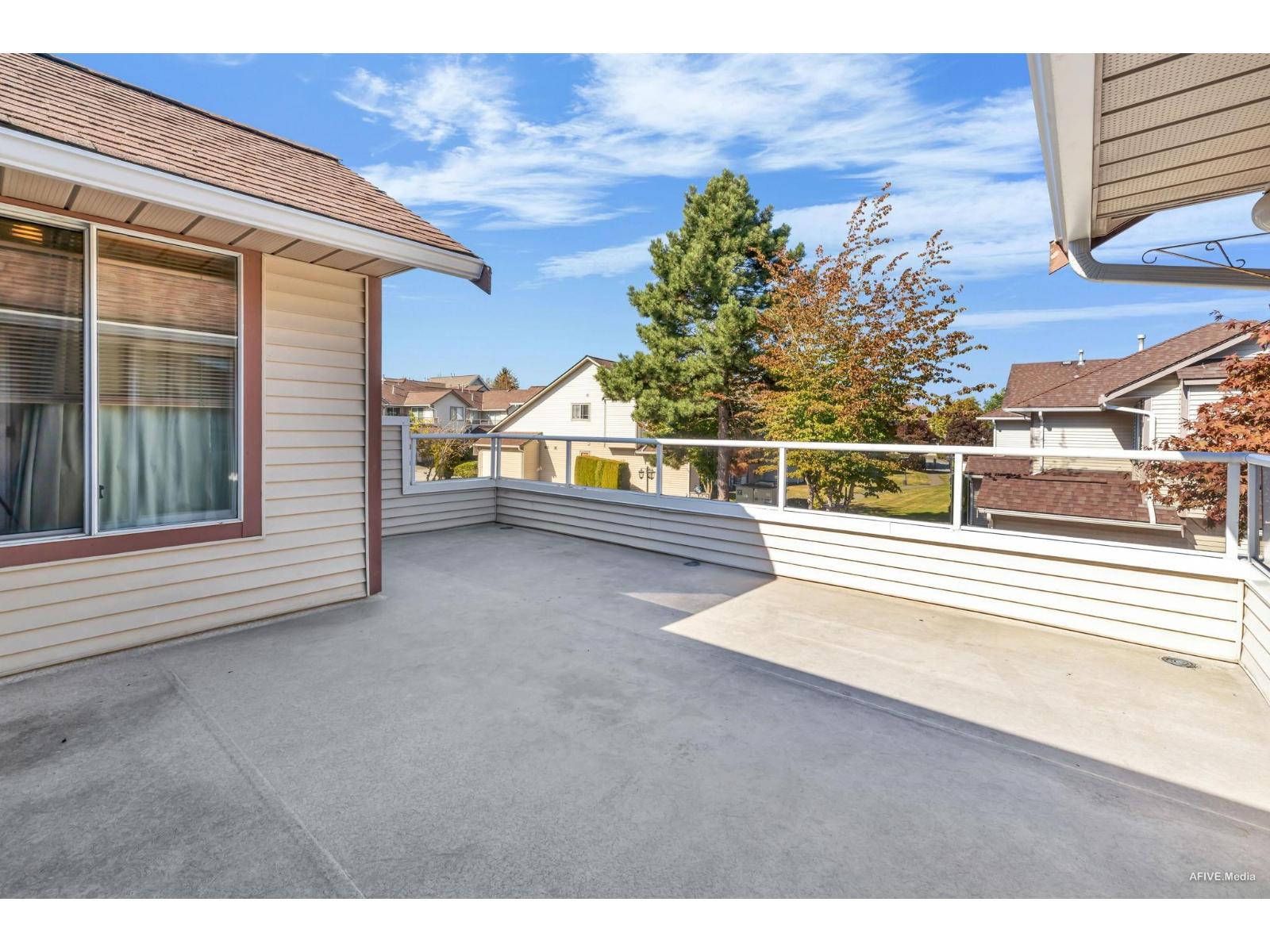 201 13725 72a Avenue, Surrey, British Columbia  V3W 0S4 - Photo 21 - R3049156