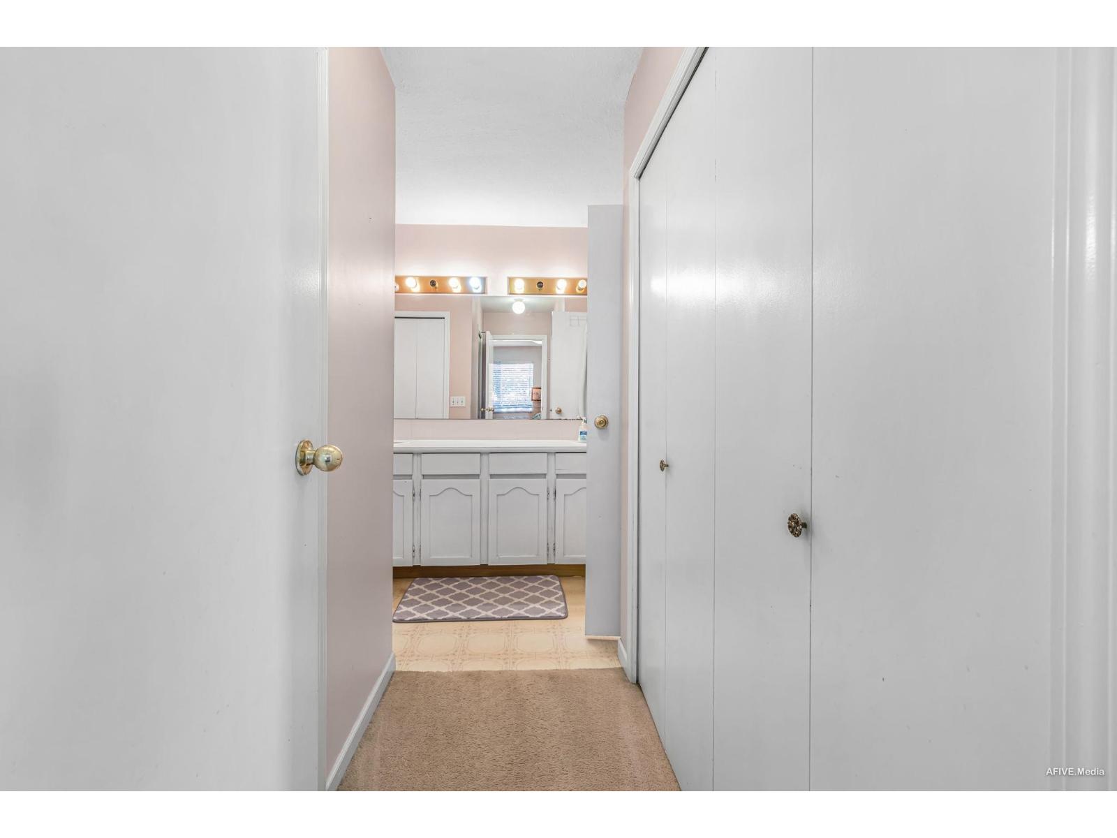 201 13725 72a Avenue, Surrey, British Columbia  V3W 0S4 - Photo 16 - R3049156