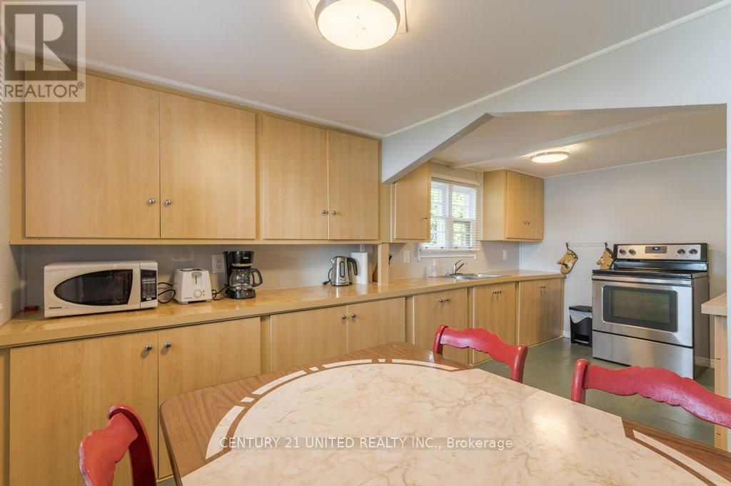 2460 Fire Route 13, Selwyn, Ontario  K0L 2H0 - Photo 13 - X12415674