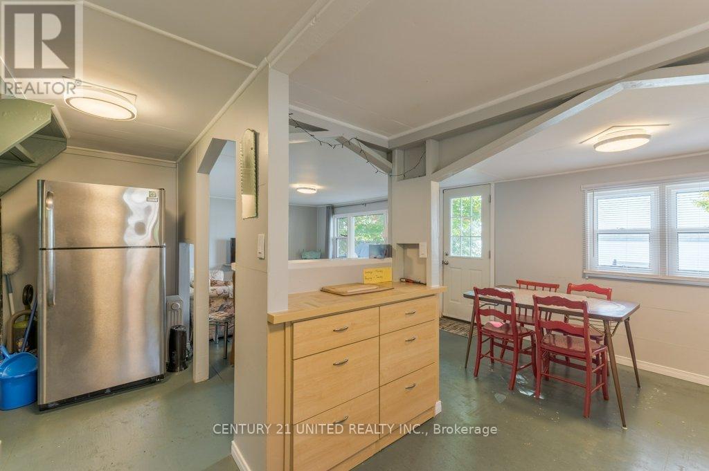 2460 Fire Route 13, Selwyn, Ontario  K0L 2H0 - Photo 16 - X12415674