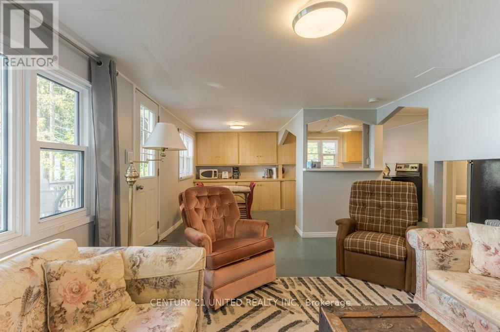 2460 Fire Route 13, Selwyn, Ontario  K0L 2H0 - Photo 23 - X12415674