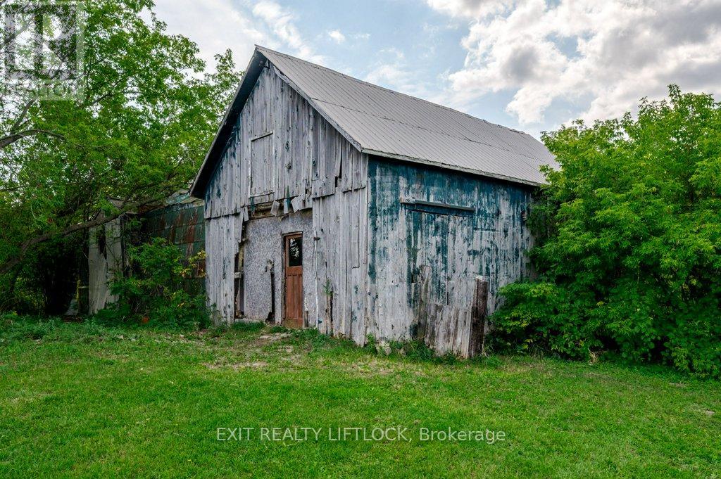 194 County Rd 10, Cavan Monaghan (Cavan Twp), Ontario  L0A 1G0 - Photo 43 - X12415738