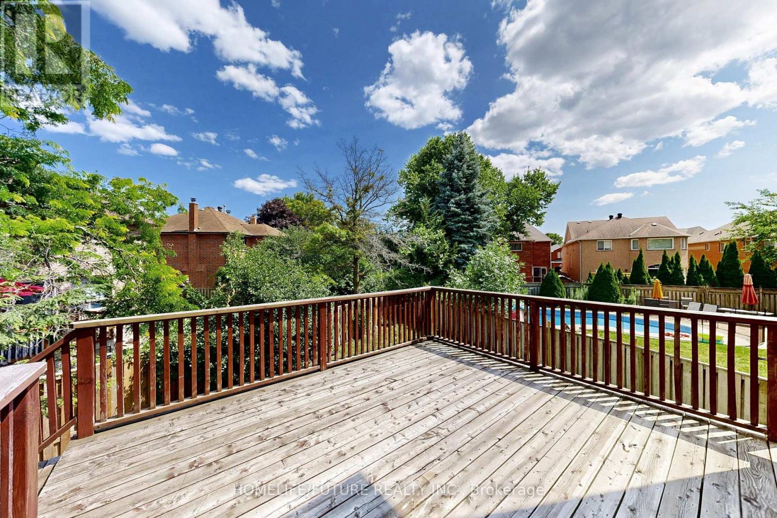 1595 Deerhurst Court, Pickering, Ontario  L1V 6Y7 - Photo 49 - E12415516