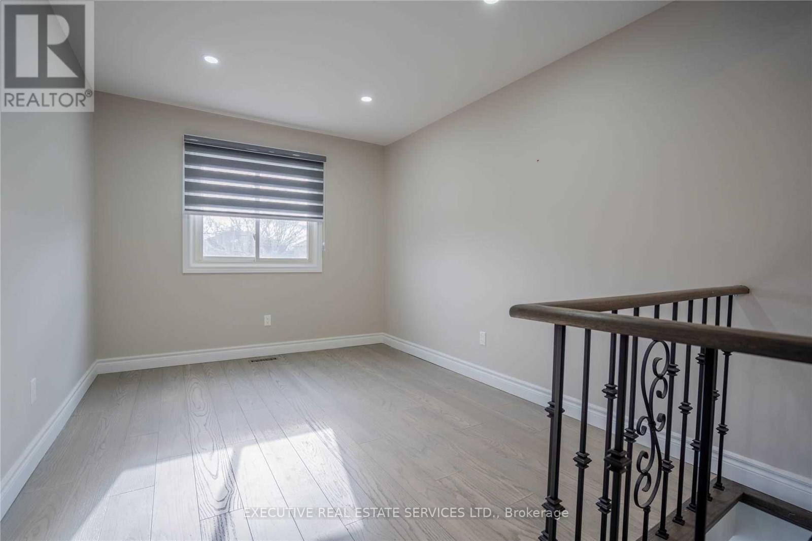 46 Willowbrook Drive, Whitby, Ontario  L1R 1S6 - Photo 18 - E12415573