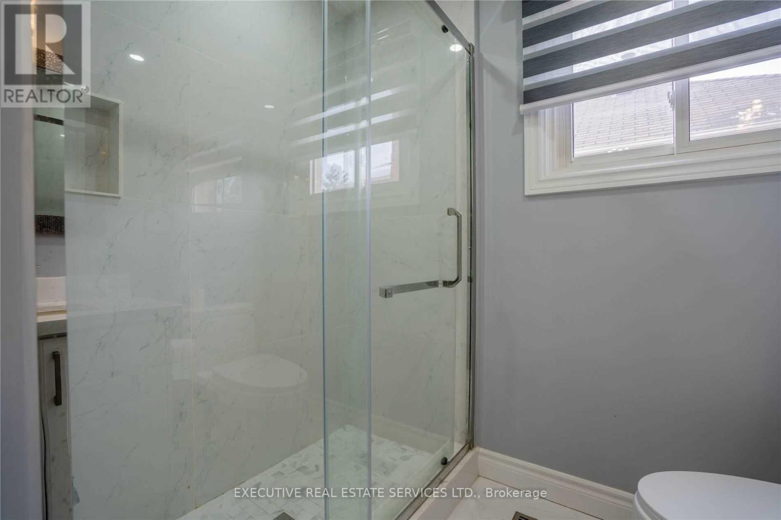 46 Willowbrook Drive, Whitby, Ontario  L1R 1S6 - Photo 22 - E12415573