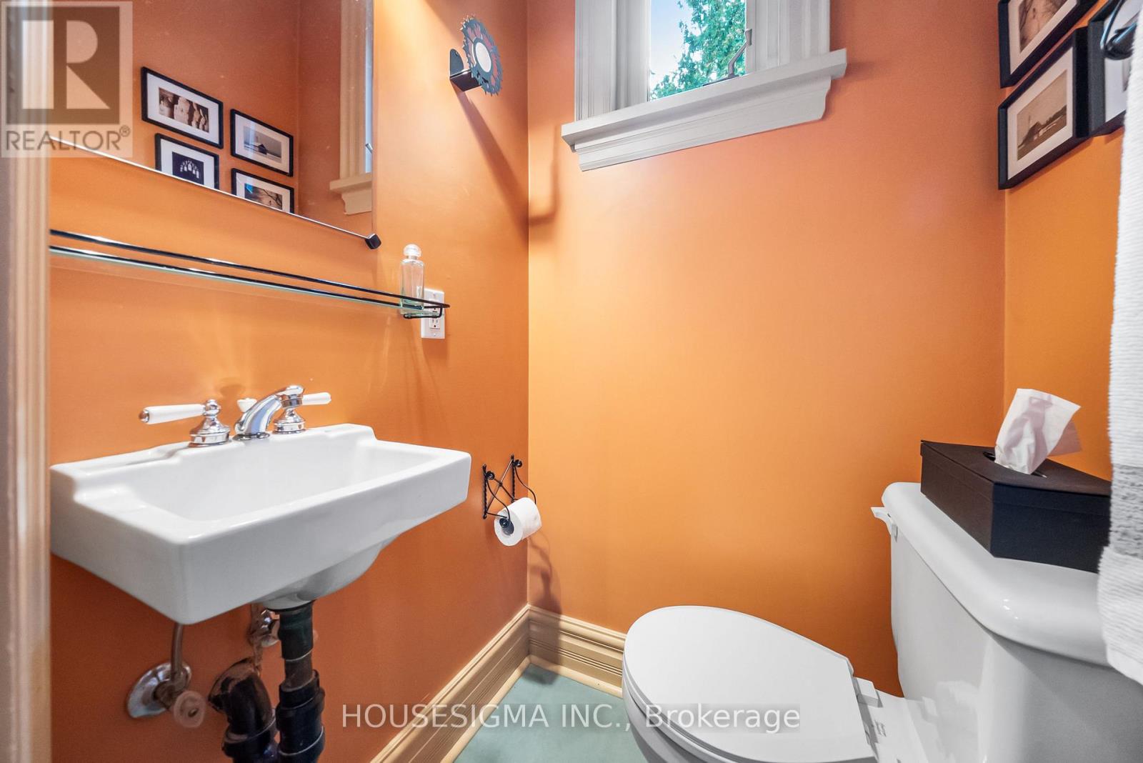 172 Ashdale Avenue, Toronto, Ontario  M4L 2Y9 - Photo 18 - E12415589
