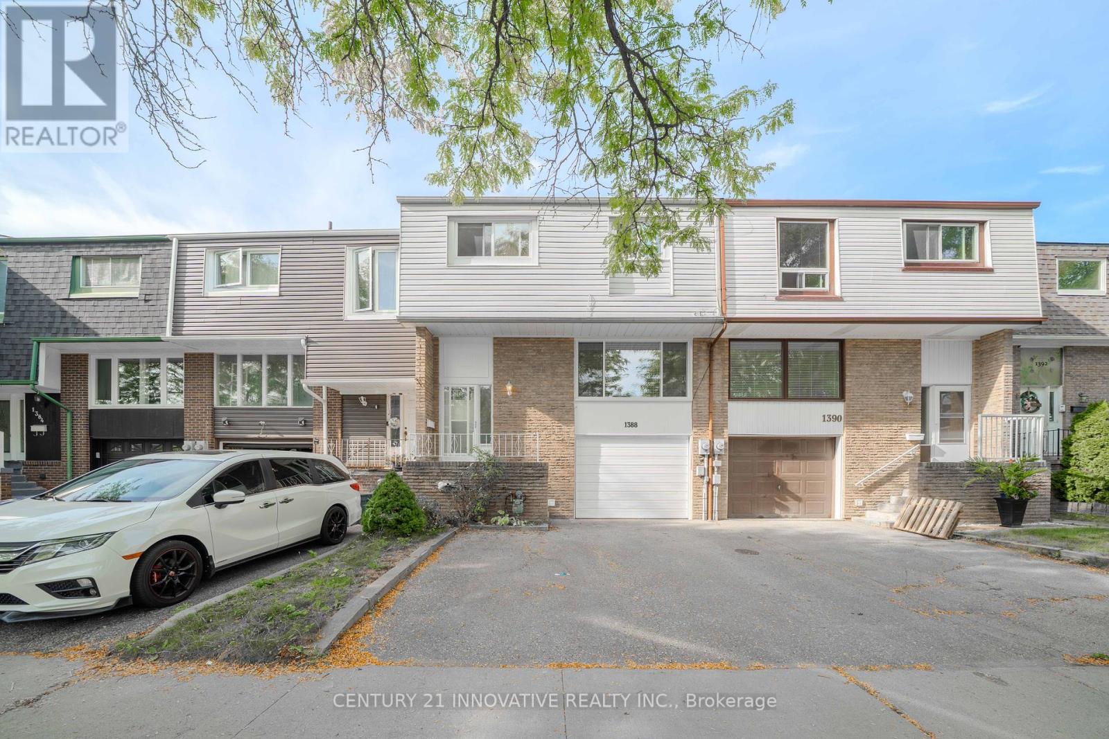 1388 Everton Street, Pickering, Ontario  L1V 2T8 - Photo 2 - E12415592