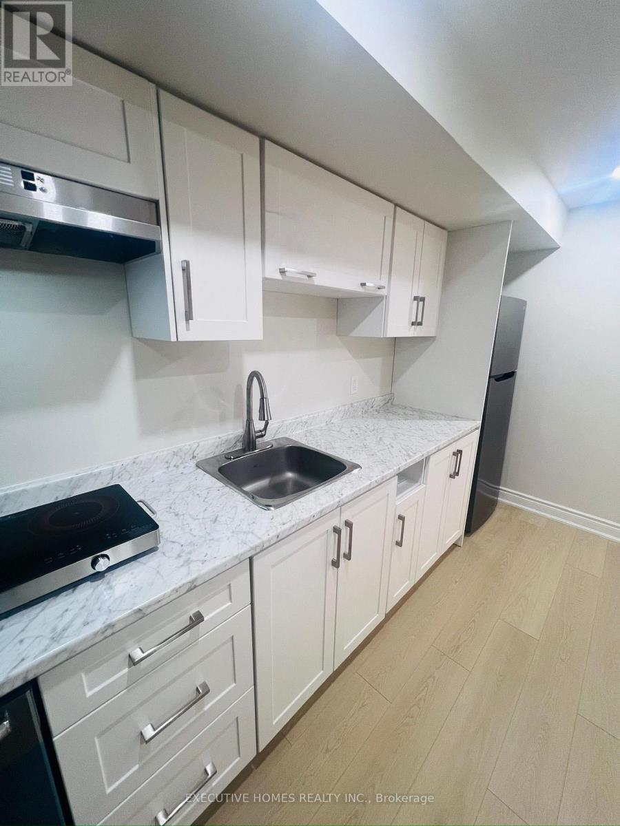 33 James Govan Drive, Whitby, Ontario  L1N 0J8 - Photo 9 - E12415628