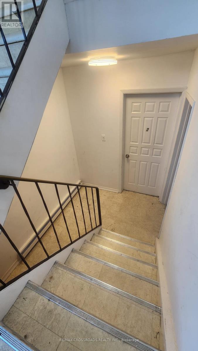 Lower - 295 Dwight Avenue E, Oshawa, Ontario  L1J 1K8 - Photo 10 - E12415642