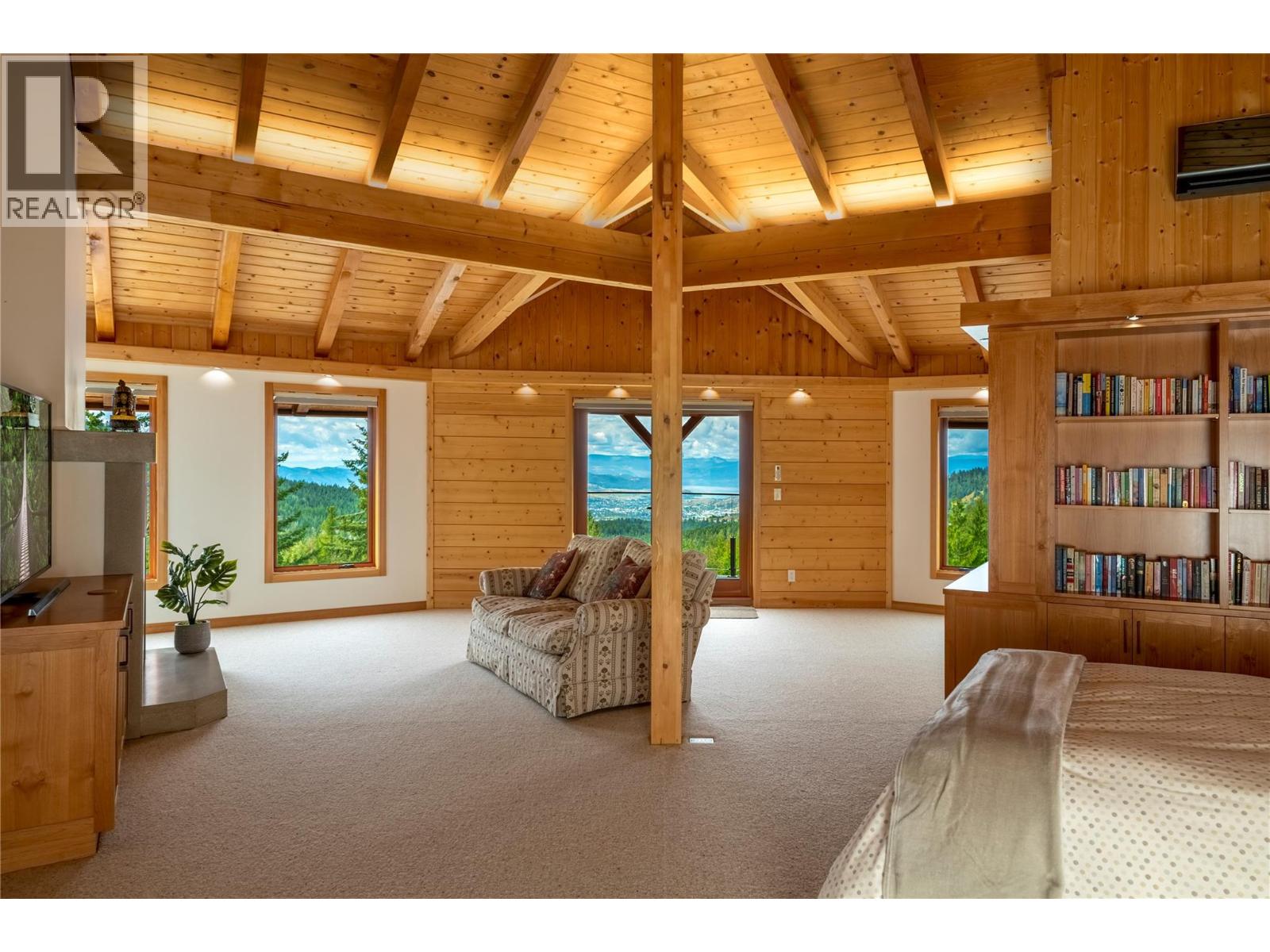 8100, 8104 Silver Star Road, Vernon, British Columbia  V1B 3N1 - Photo 33 - 10363520