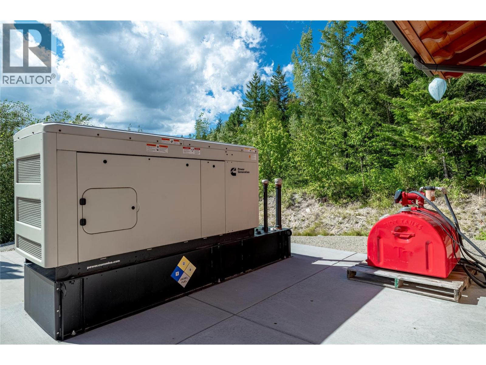 8100, 8104 Silver Star Road, Vernon, British Columbia  V1B 3N1 - Photo 77 - 10363520