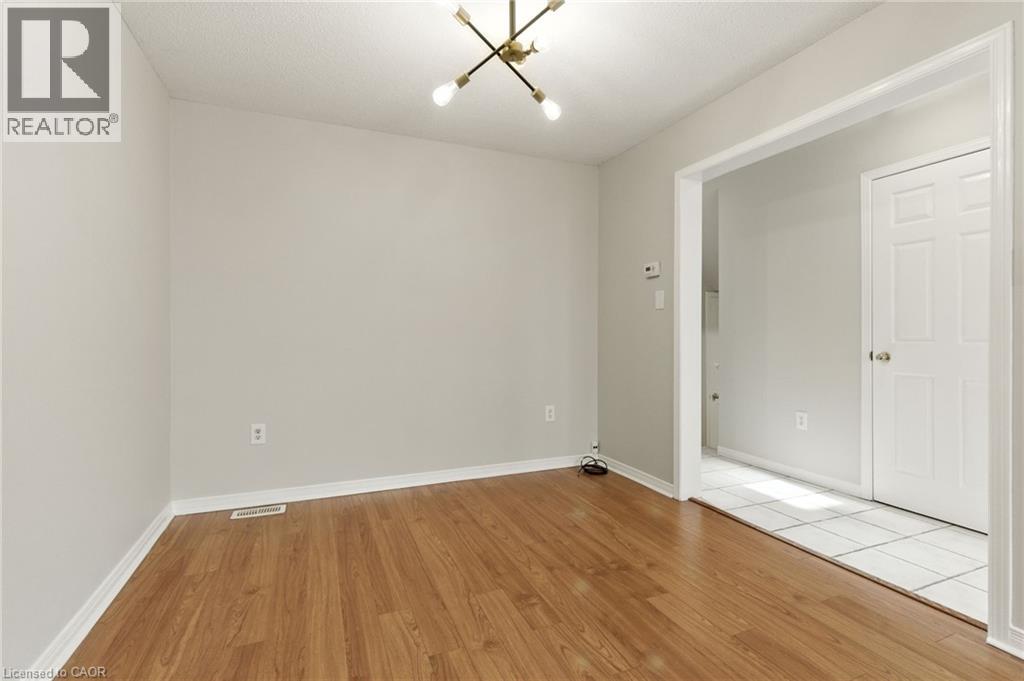 1283 Blanshard Drive Unit# 2, Burlington, Ontario  L7M 4T8 - Photo 8 - 40771262