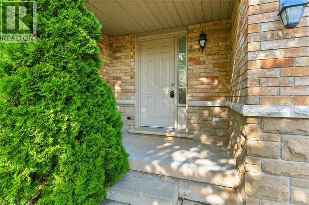 1283 Blanshard Drive Unit# 2, Burlington, Ontario  L7M 4T8 - Photo 2 - 40771262