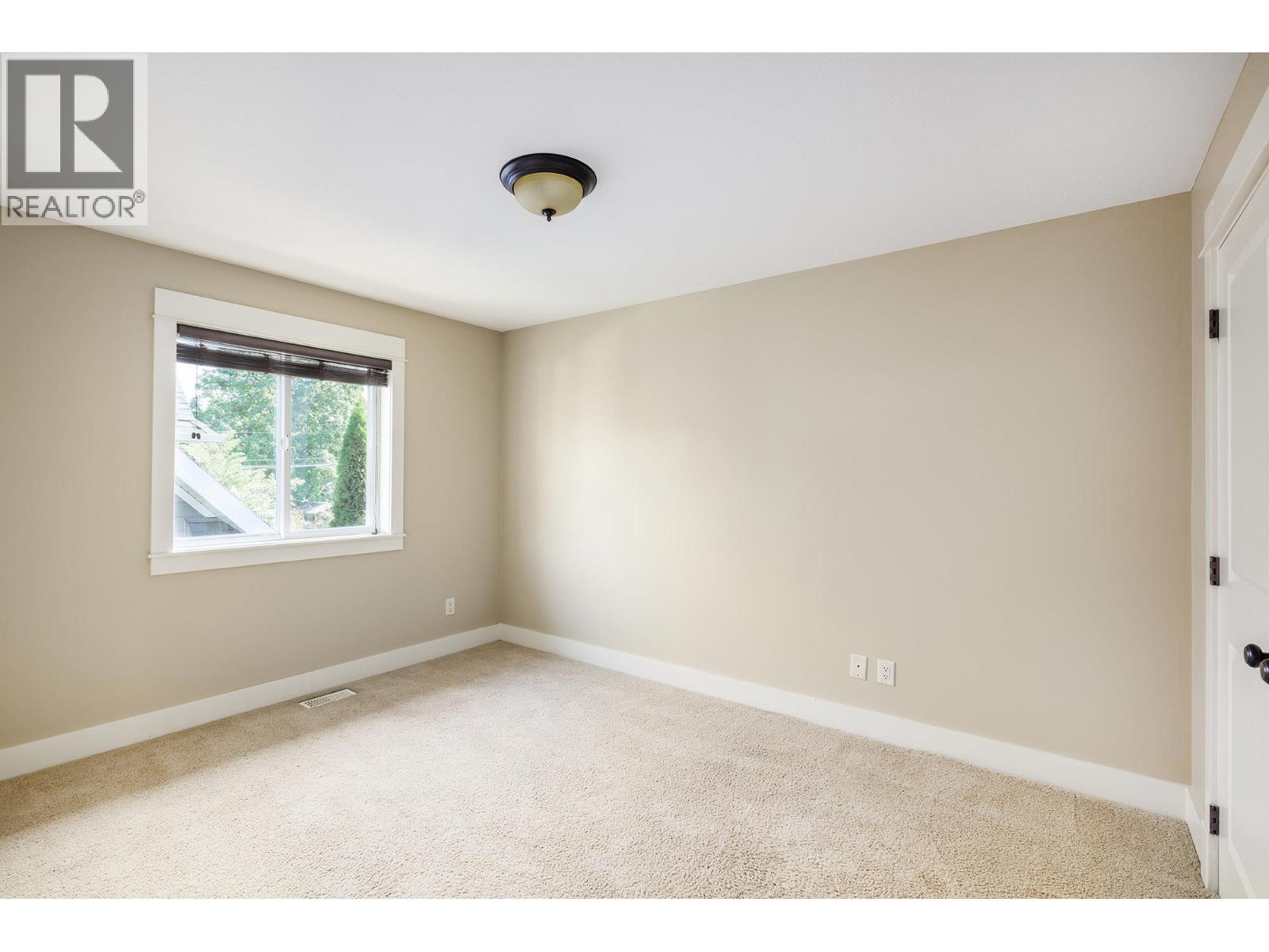 2209 Woodlawn Street, Kelowna, British Columbia  V1Y 2T1 - Photo 19 - 10363550