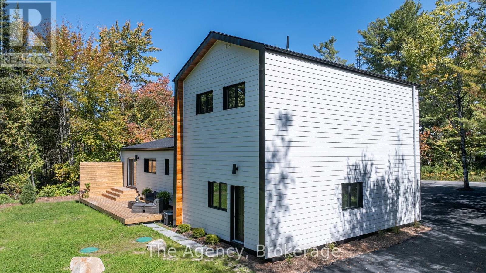 1290 Cedar Lane, Bracebridge (Macaulay), Ontario  P1L 1W9 - Photo 46 - X12231027